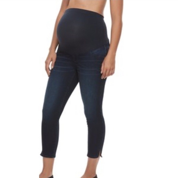 a:glow Denim - Maternity a:glow Full Belly Panel Capri Jeans